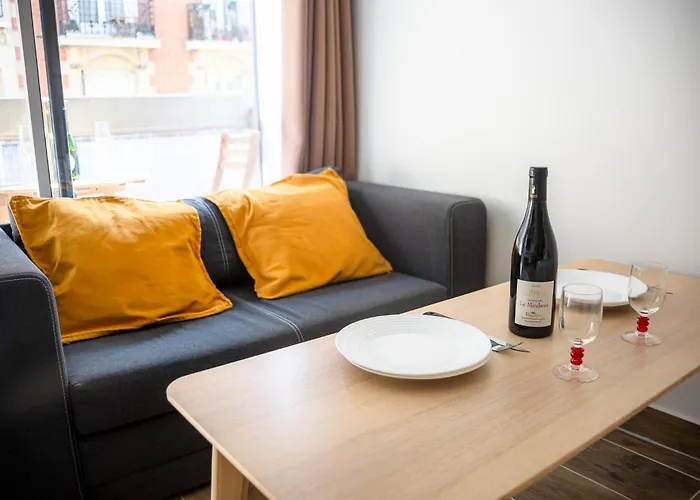 Tour Eiffel - Balcon - 16e - Calme Apartamento *