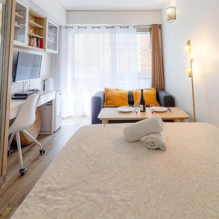 Apartmán Tour Eiffel - Balcon - 16e - Calme