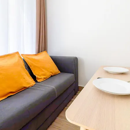 Appartement Tour Eiffel - Balcon - 16e - Calme