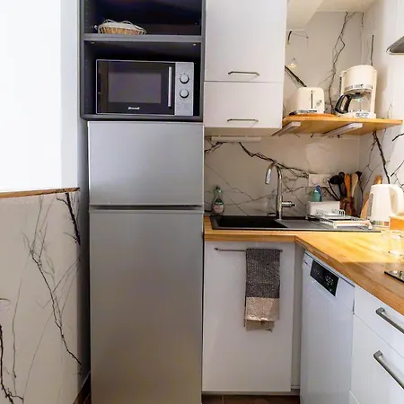 Tour Eiffel - Balcon - 16e - Calme Apartamento