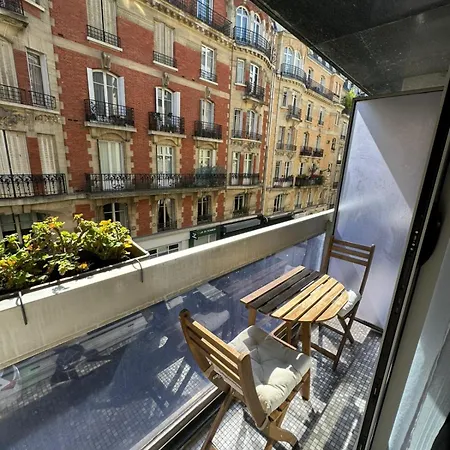 Tour Eiffel - Balcon - 16e - Calme Apartamento