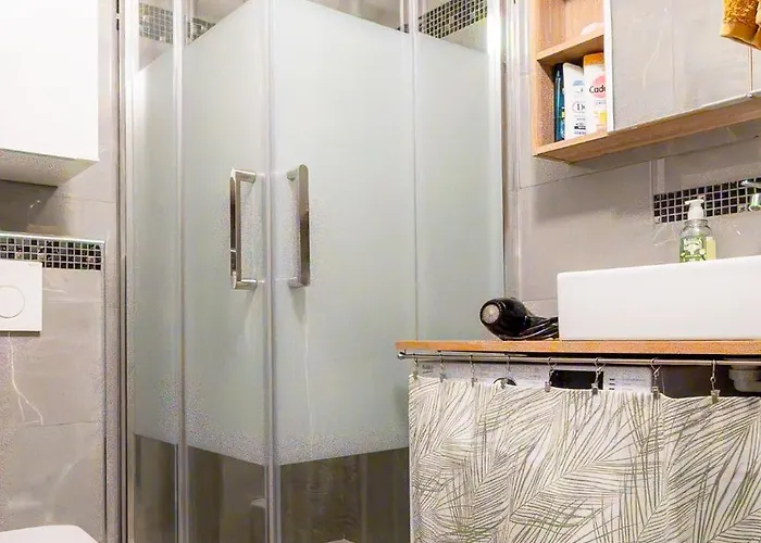 Tour Eiffel - Balcon - 16e - Calme Appartement Paris