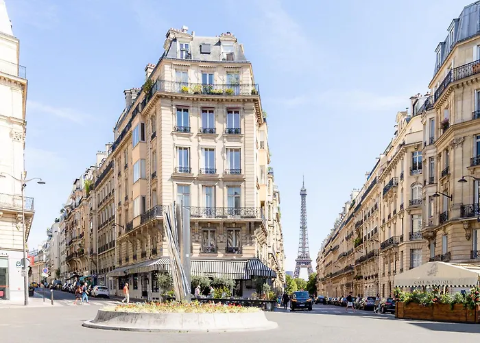 Appartement Tour Eiffel - Balcon - 16e - Calme Paris